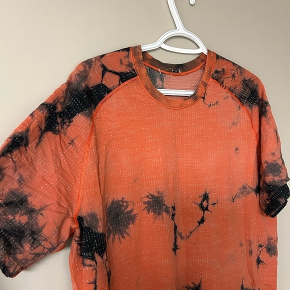 Lululemon Metal Vent Tech Short Sleeve 2.0 Marble Dye Autumn Red - Picture 2 of 5